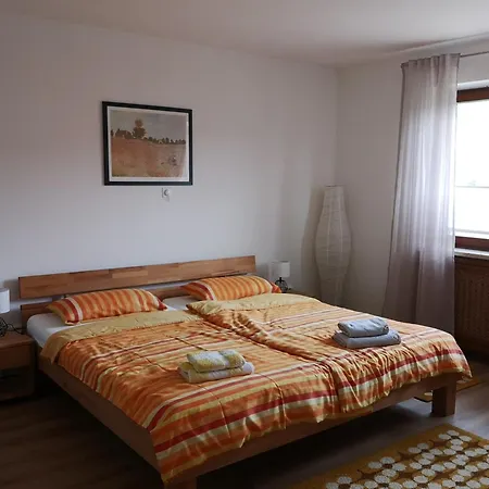 Apartment Marx *
